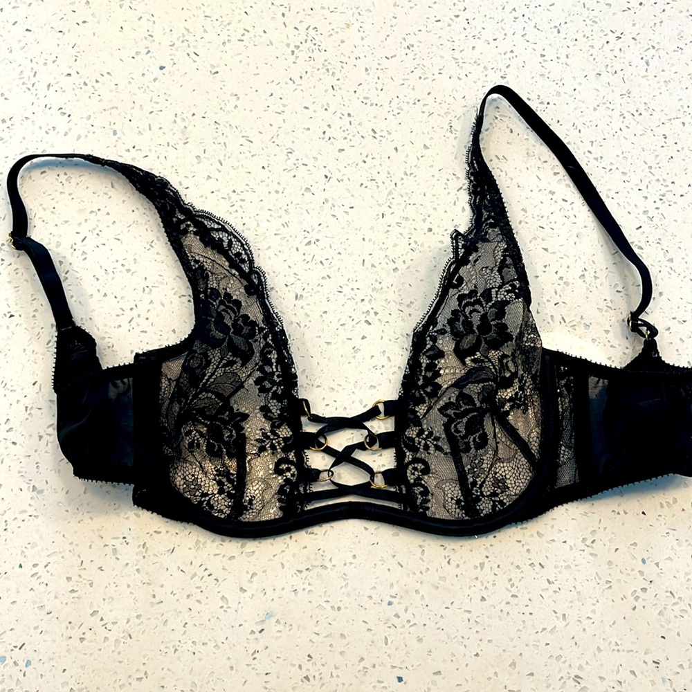 Agent Provocateur Black Lace Bra 36B (US)